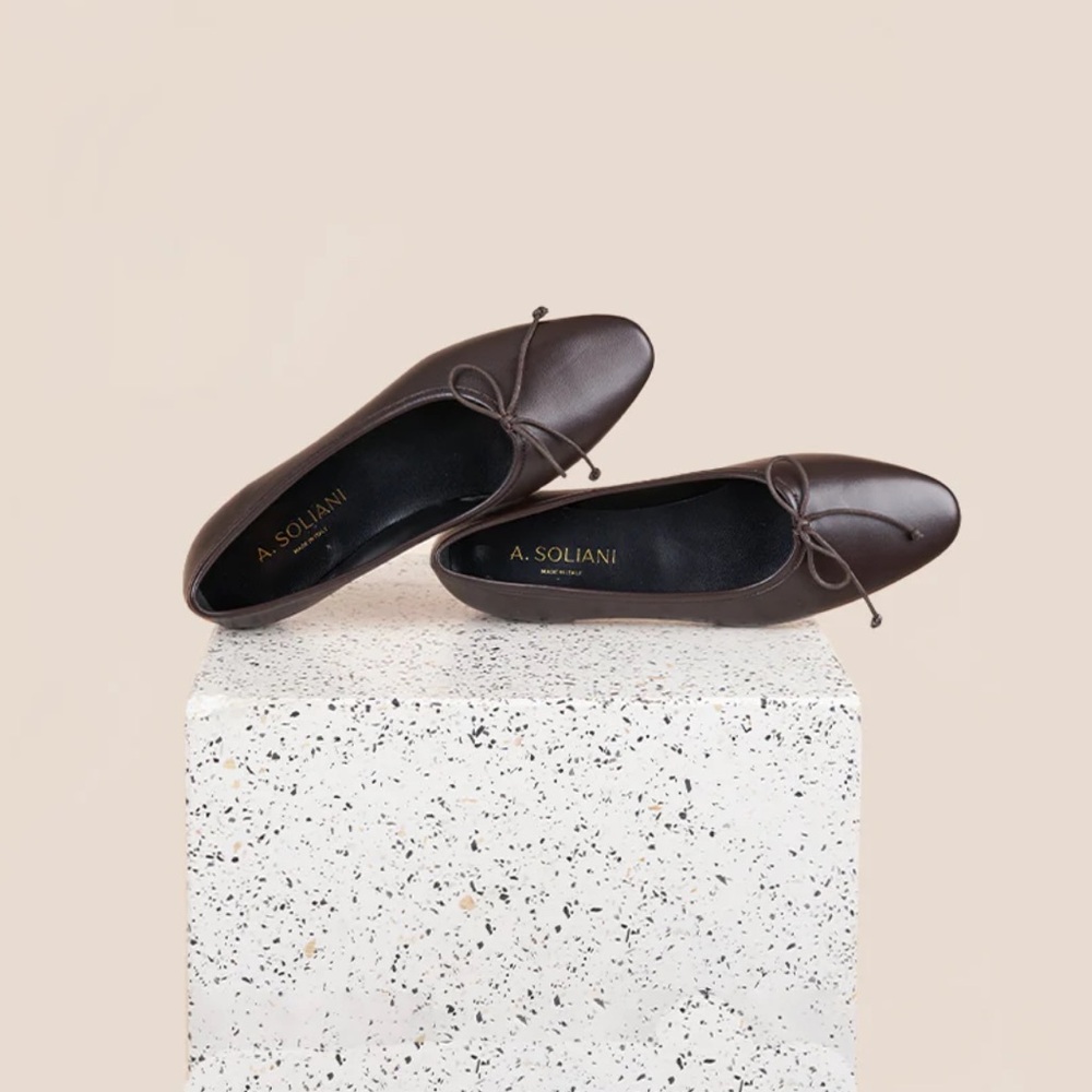 A. Soliani Como Flats in Brown Chocolate Leather size 38